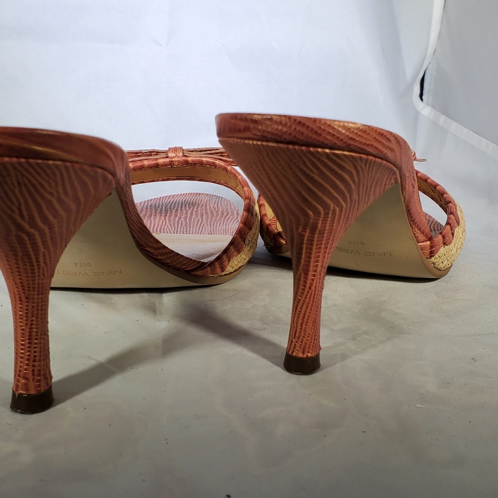 Sip-on sandals - Picture 2 of 2